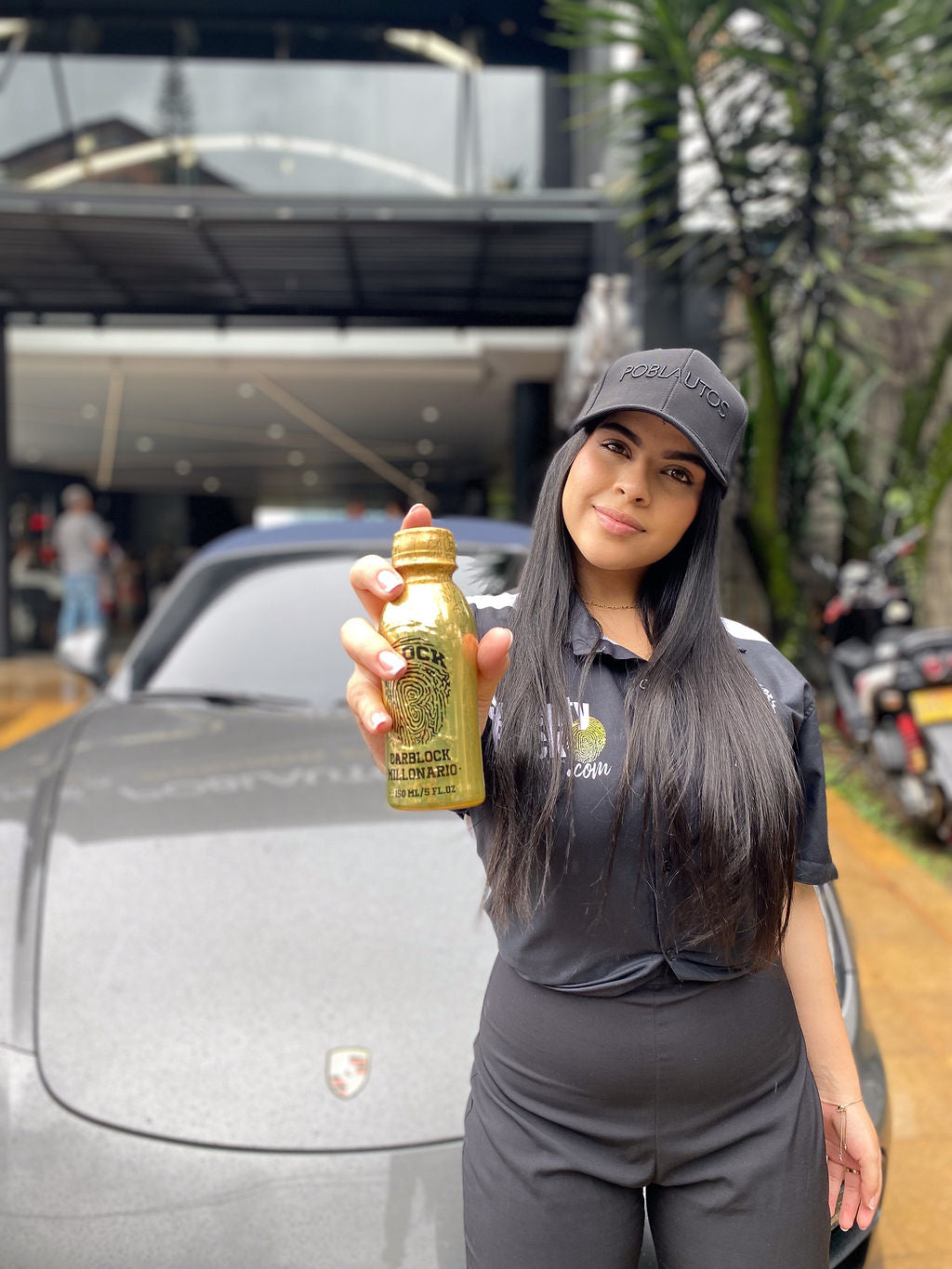 PERFUME CARBLOCK AROMA A CARRO NUEVO DURACIÓN ENTRE 3 A 5 MESES